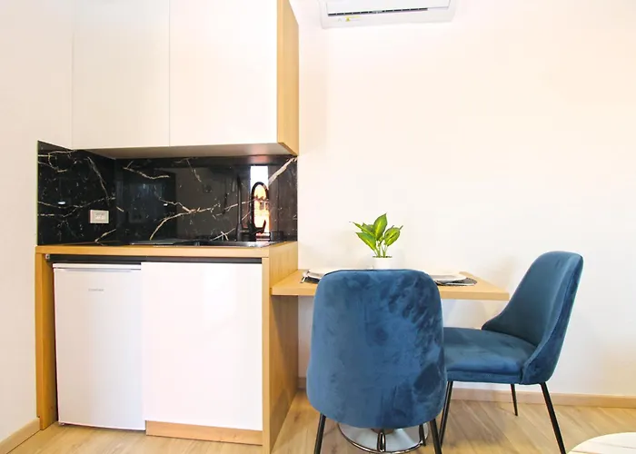 Apartment Old Town 2337